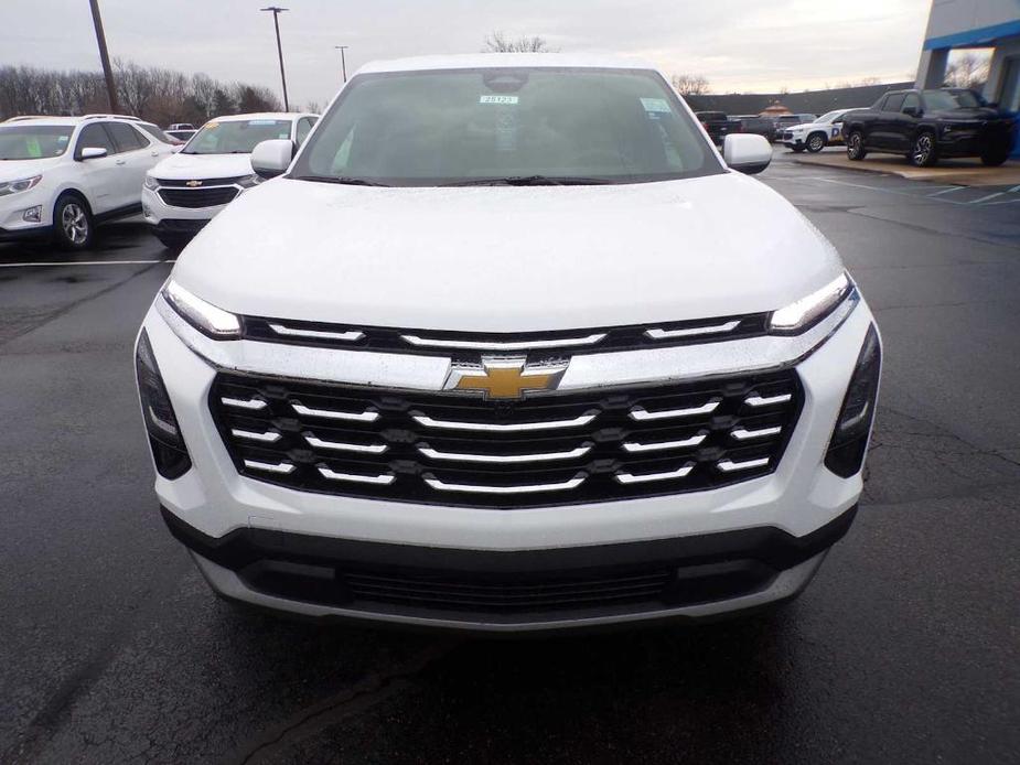 new 2025 Chevrolet Equinox car, priced at $27,889