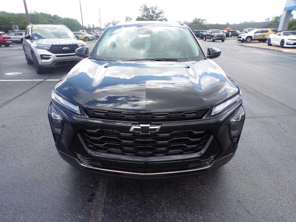 new 2025 Chevrolet Trax car, priced at $25,845