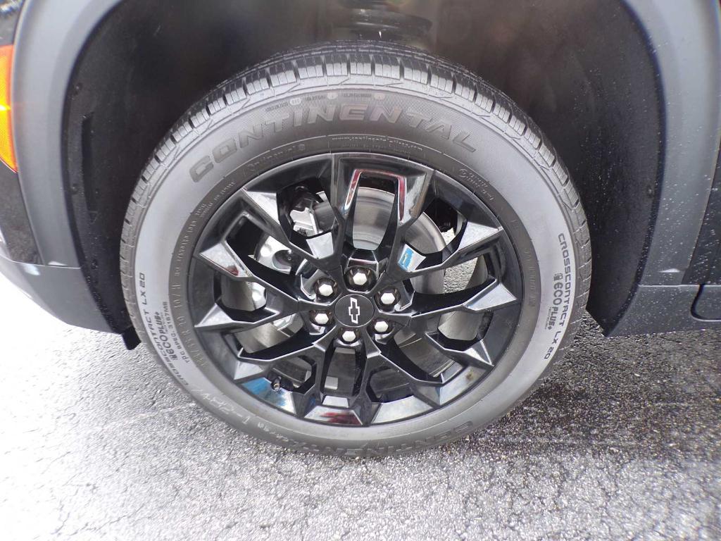 new 2025 Chevrolet Traverse car, priced at $42,377