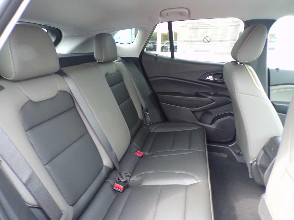 new 2025 Chevrolet Trax car, priced at $25,063