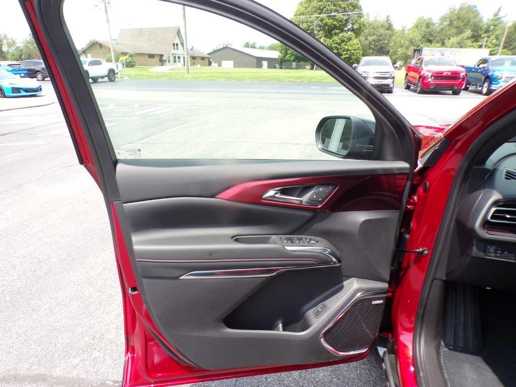 new 2025 Chevrolet Traverse car, priced at $53,085