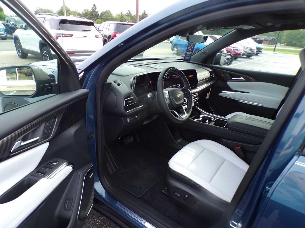 new 2026 Chevrolet Traverse car, priced at $53,969