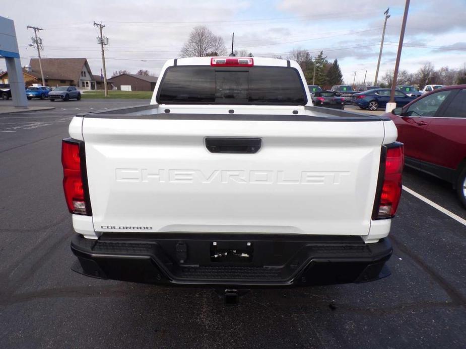 new 2024 Chevrolet Colorado car, priced at $42,403