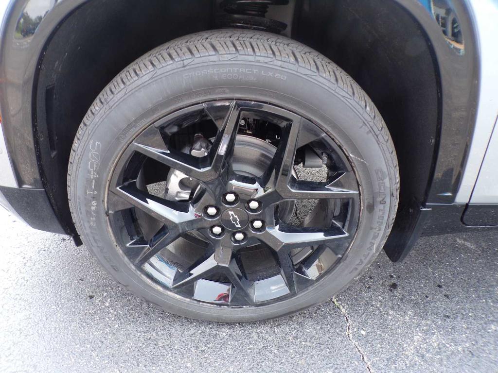 new 2025 Chevrolet Traverse car, priced at $52,164