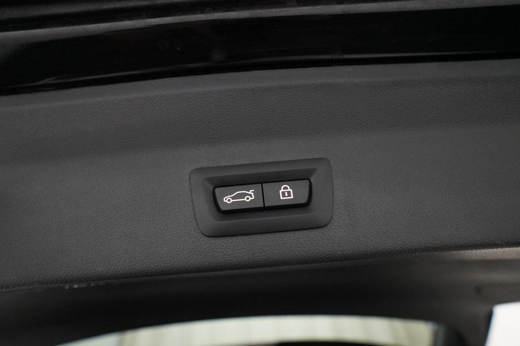 used 2023 BMW X3 car, priced at $29,999