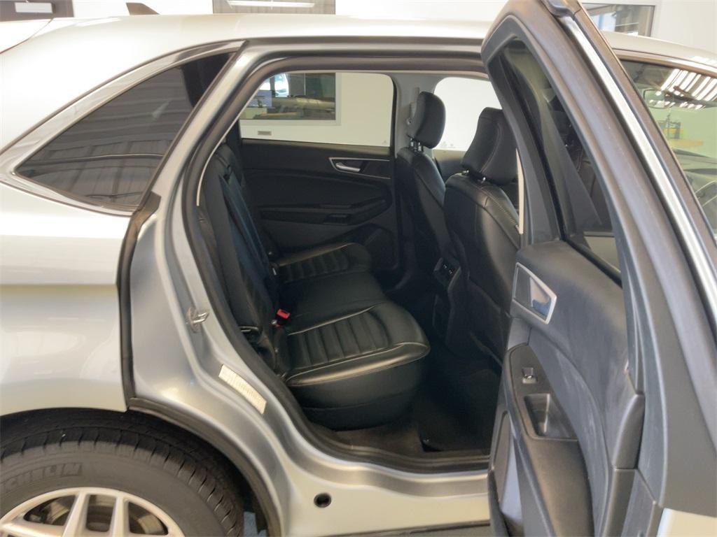 used 2024 Ford Edge car, priced at $25,950