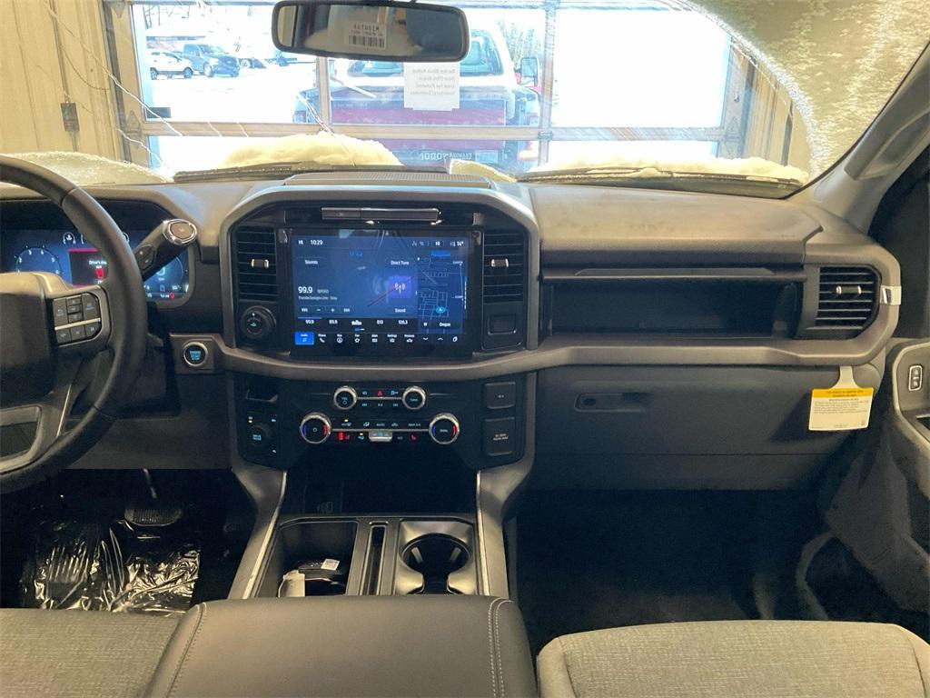 new 2025 Ford F-150 car, priced at $55,644