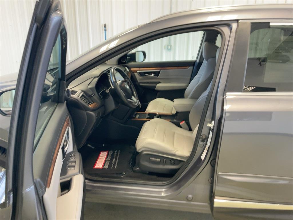 used 2020 Honda CR-V car, priced at $25,644