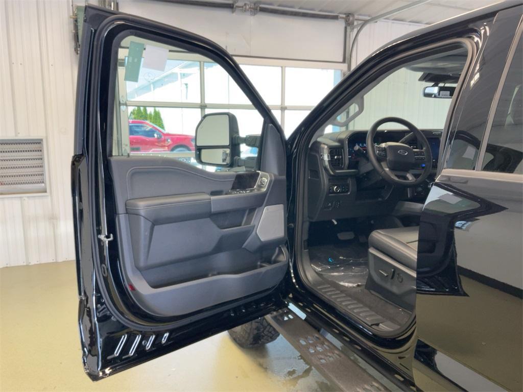 new 2025 Ford F-250 car, priced at $74,911