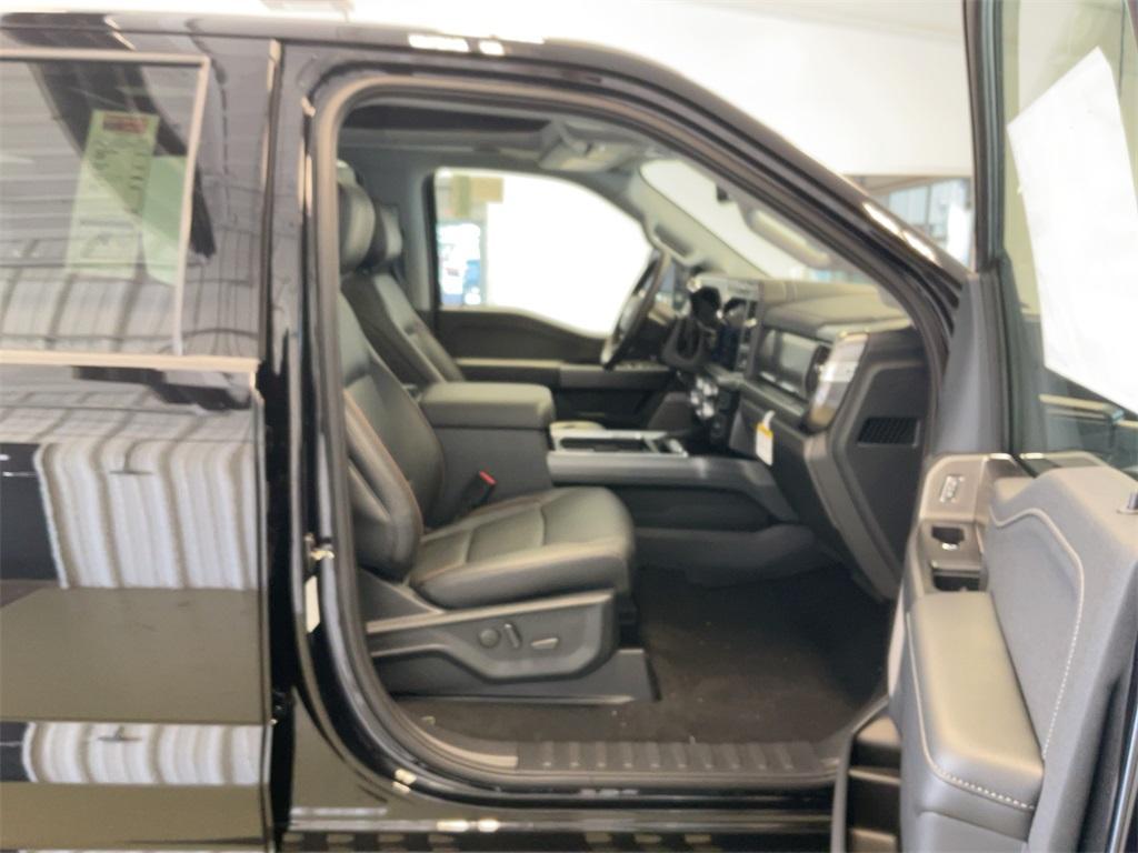 new 2025 Ford F-250 car, priced at $74,911