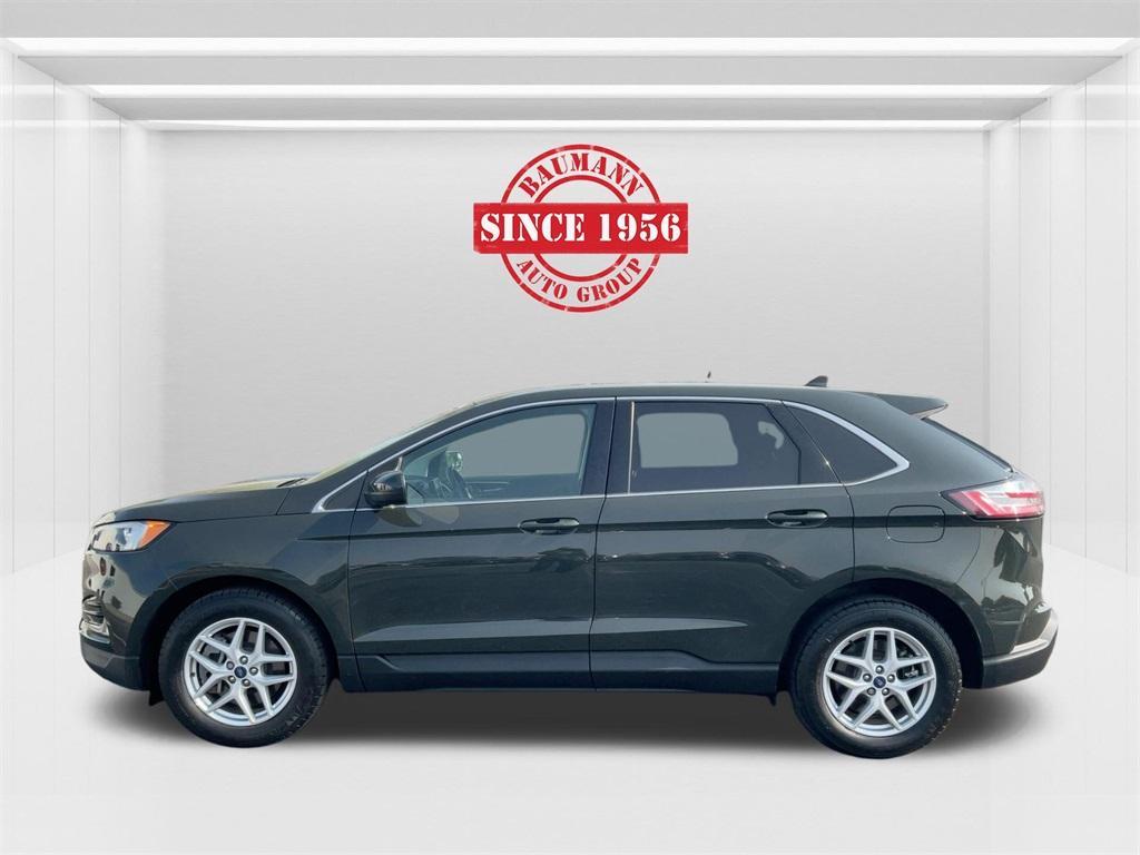 used 2022 Ford Edge car, priced at $25,000