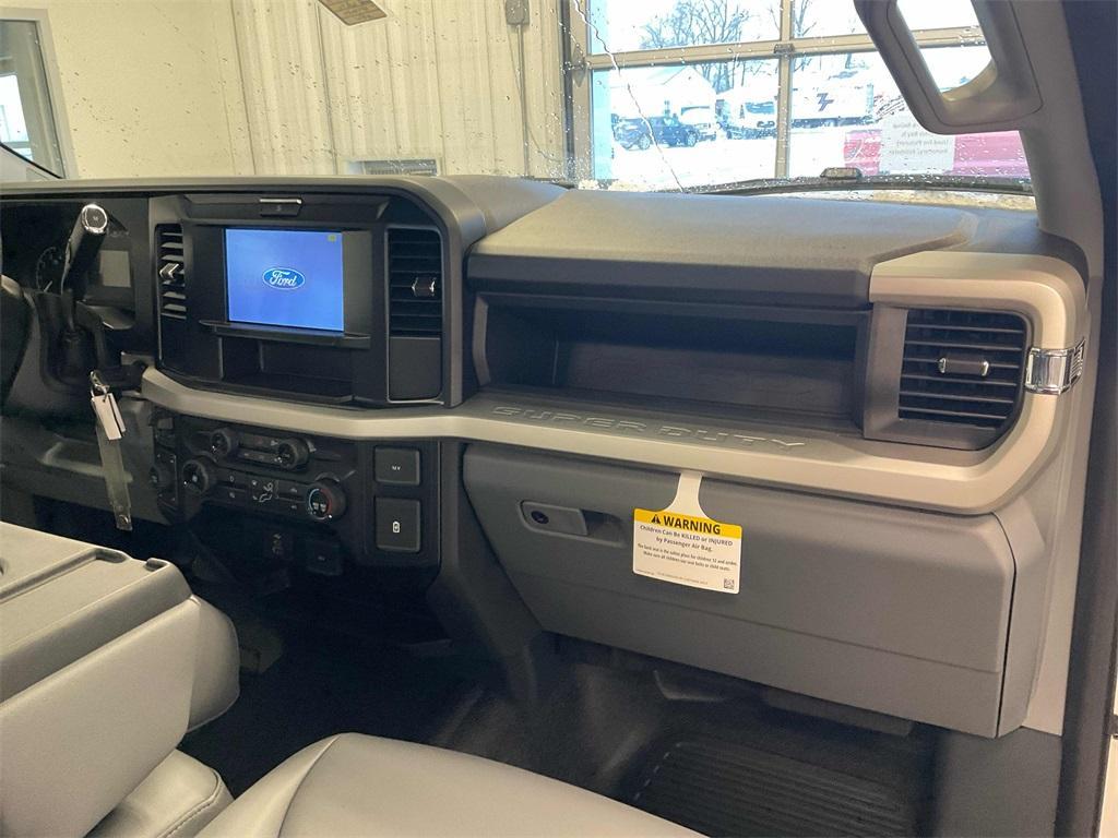 new 2025 Ford F-350 car, priced at $50,116