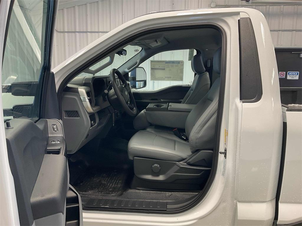 new 2025 Ford F-350 car, priced at $50,116