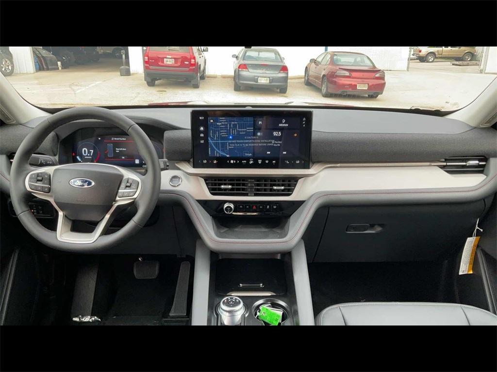 new 2025 Ford Explorer car, priced at $44,522