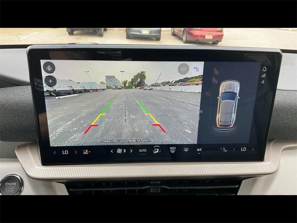 new 2025 Ford Explorer car, priced at $44,522