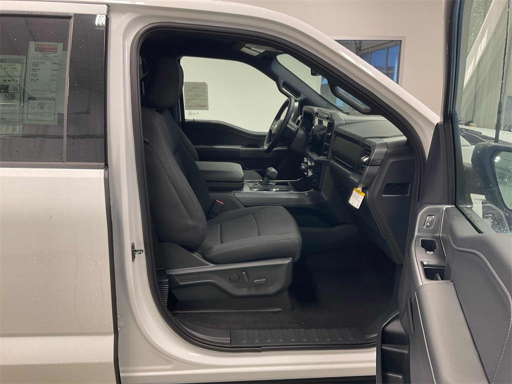 new 2025 Ford F-150 car, priced at $55,318