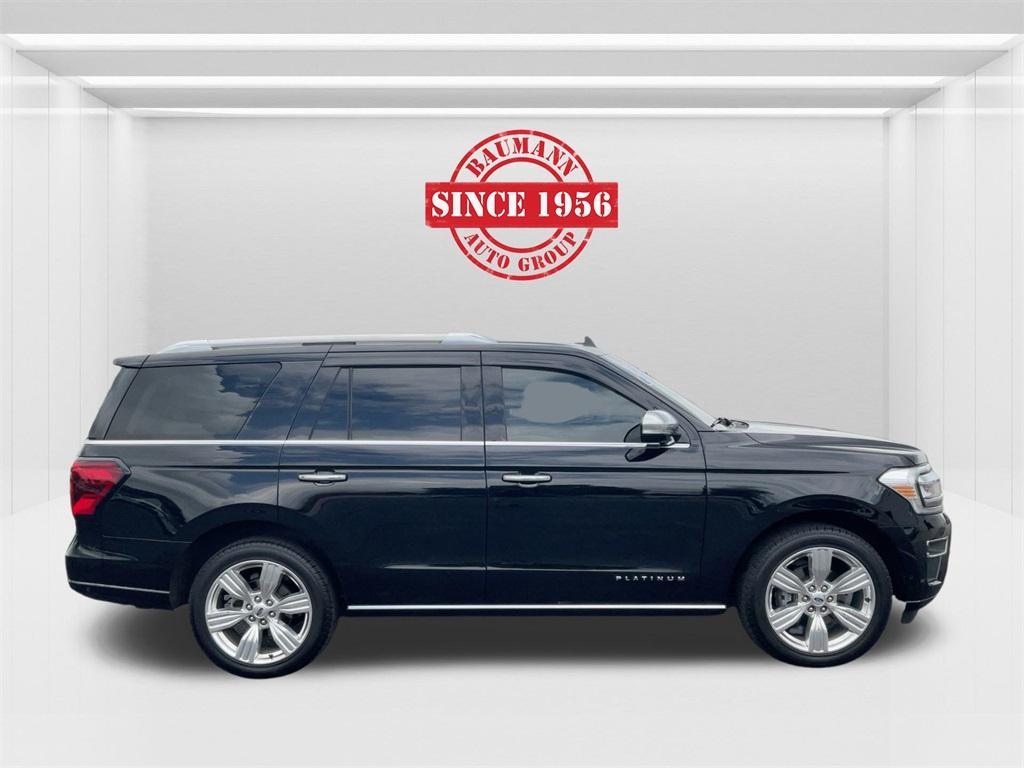 used 2022 Ford Expedition car, priced at $57,567