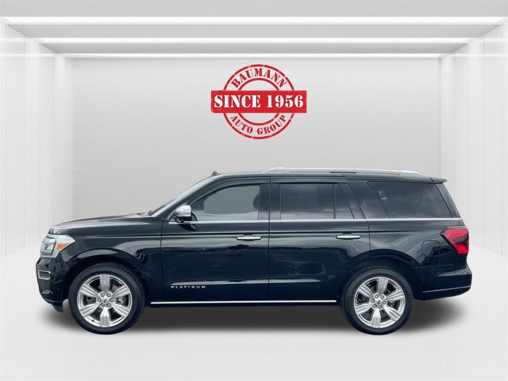used 2022 Ford Expedition car, priced at $57,567