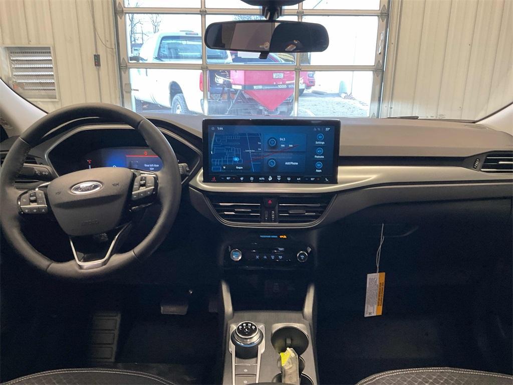 new 2025 Ford Escape car, priced at $32,025
