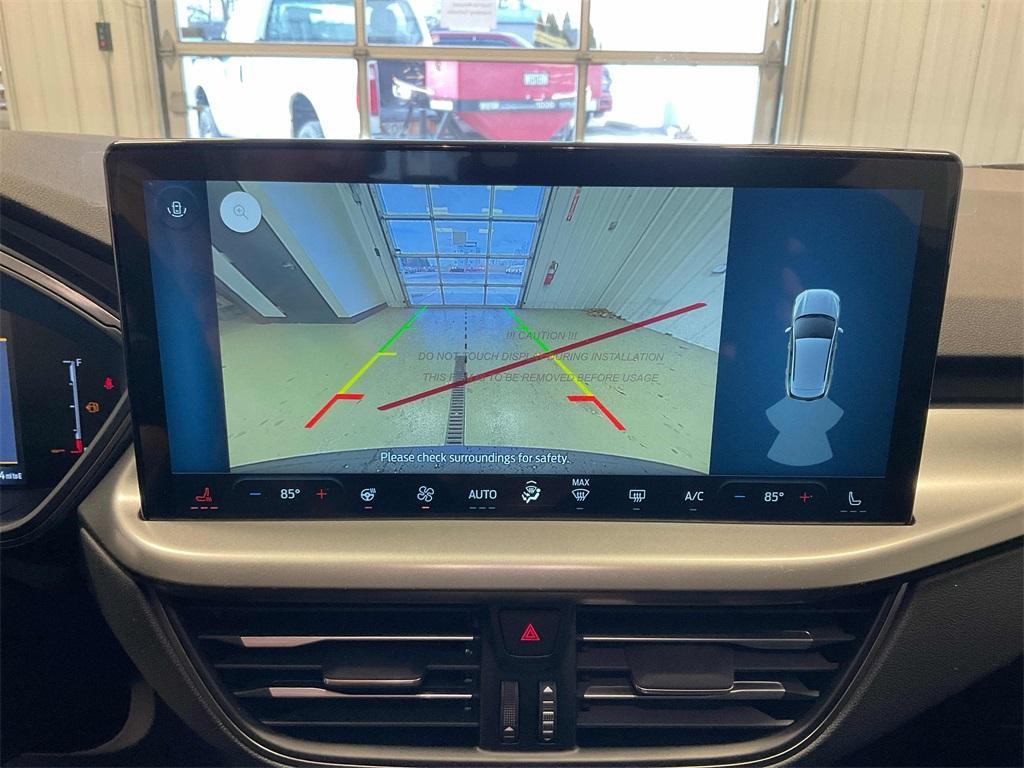 new 2025 Ford Escape car, priced at $32,025