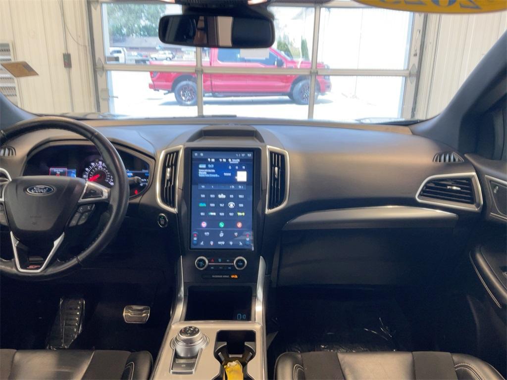 used 2023 Ford Edge car, priced at $33,700
