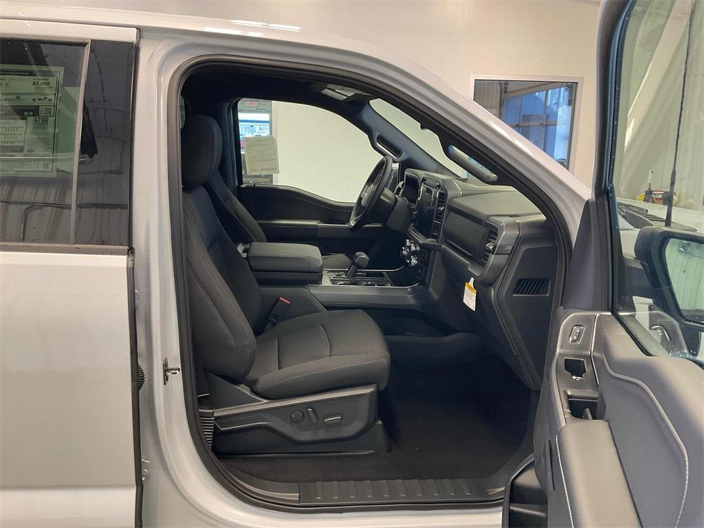 new 2025 Ford F-150 car, priced at $56,739