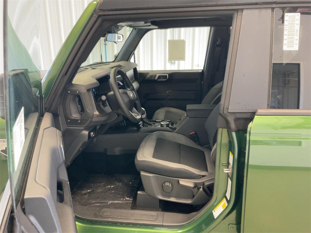 new 2025 Ford Bronco car, priced at $46,651