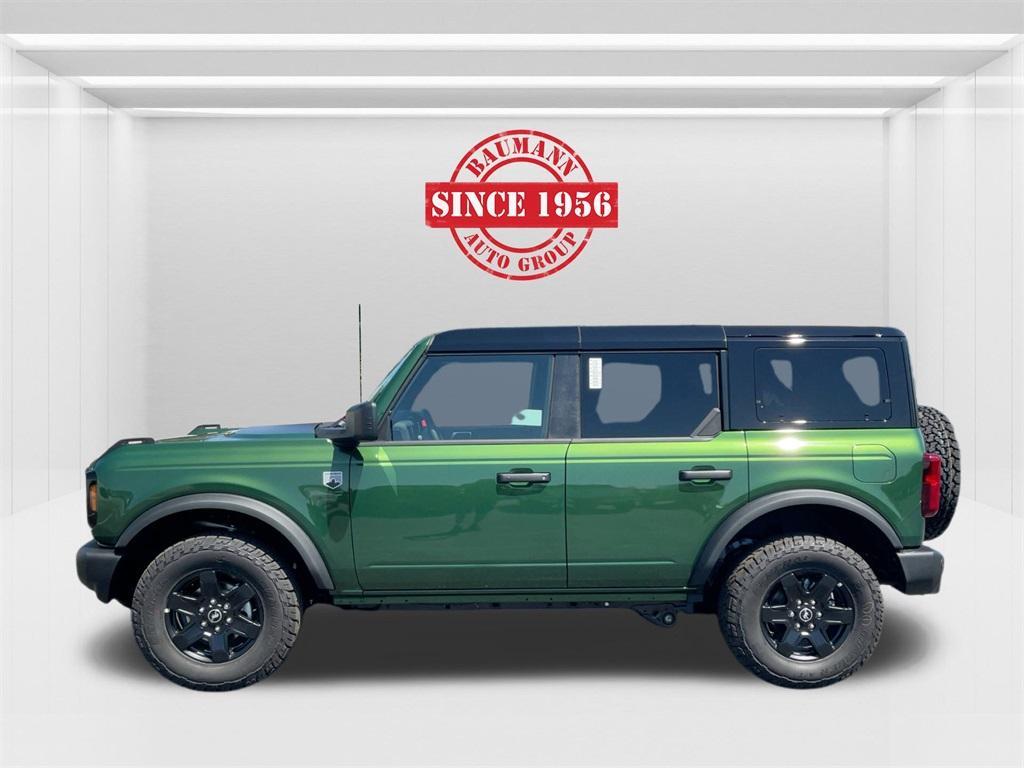 new 2025 Ford Bronco car, priced at $46,651