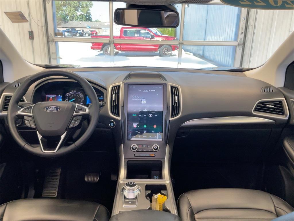 used 2022 Ford Edge car, priced at $25,995