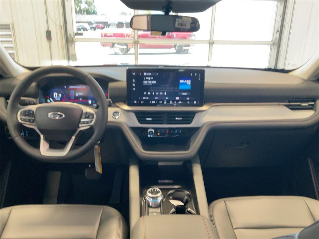 new 2025 Ford Explorer car, priced at $49,155