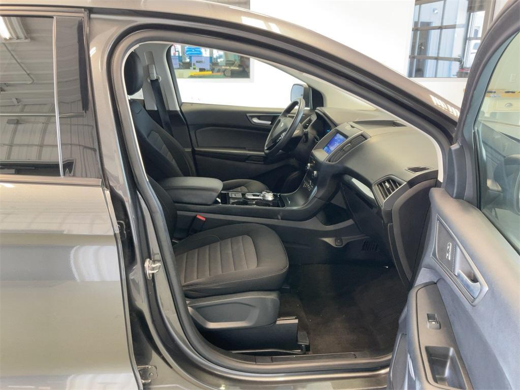 used 2020 Ford Edge car, priced at $15,900