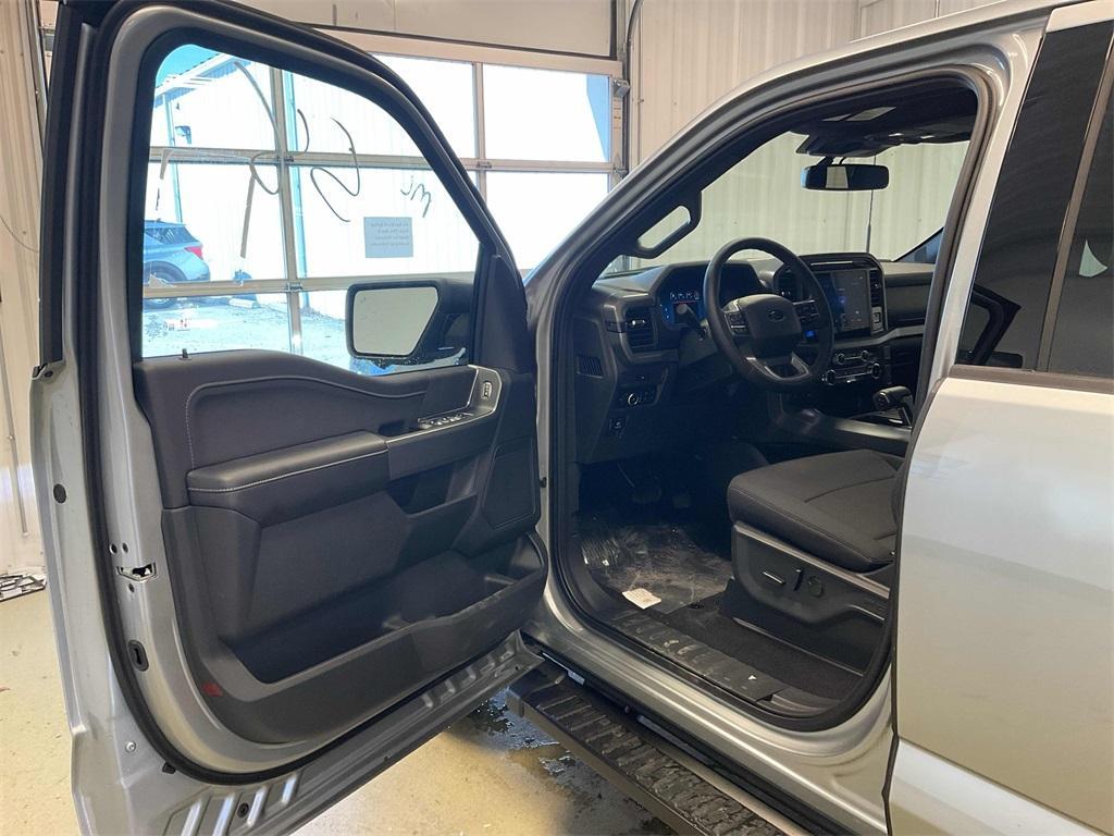 new 2025 Ford F-150 car, priced at $53,964
