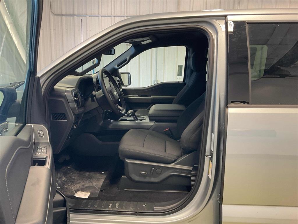 new 2025 Ford F-150 car, priced at $53,964