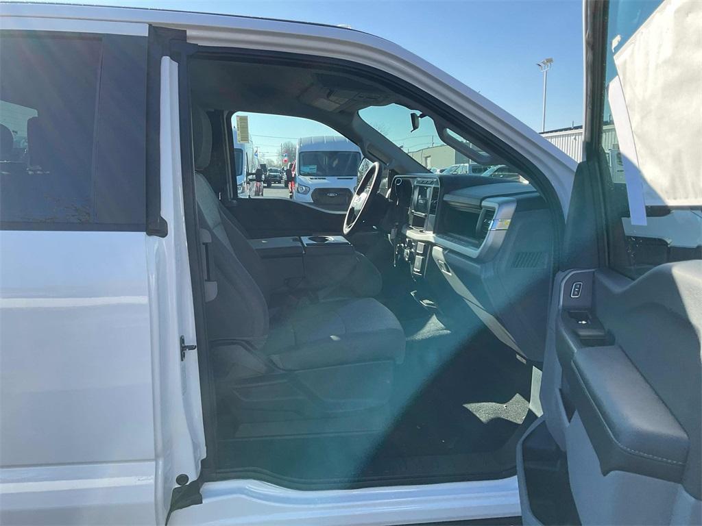 new 2024 Ford F-250 car, priced at $61,750
