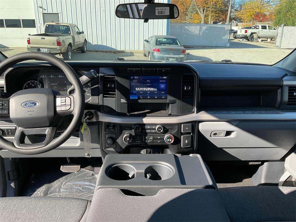 new 2024 Ford F-250 car, priced at $61,750