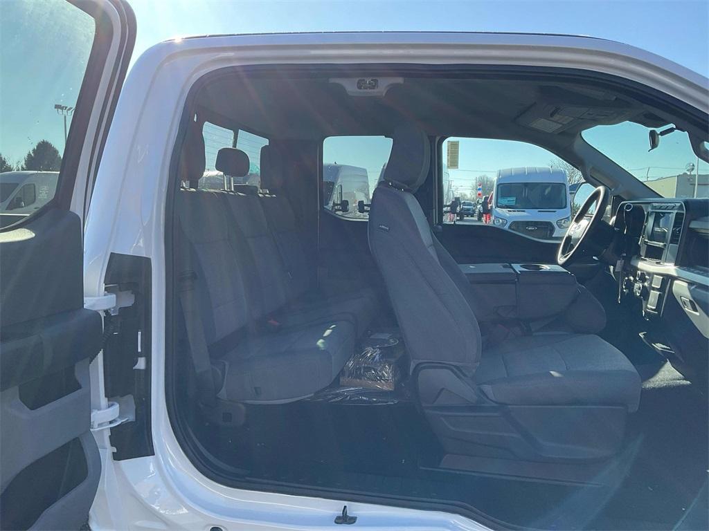 new 2024 Ford F-250 car, priced at $61,750