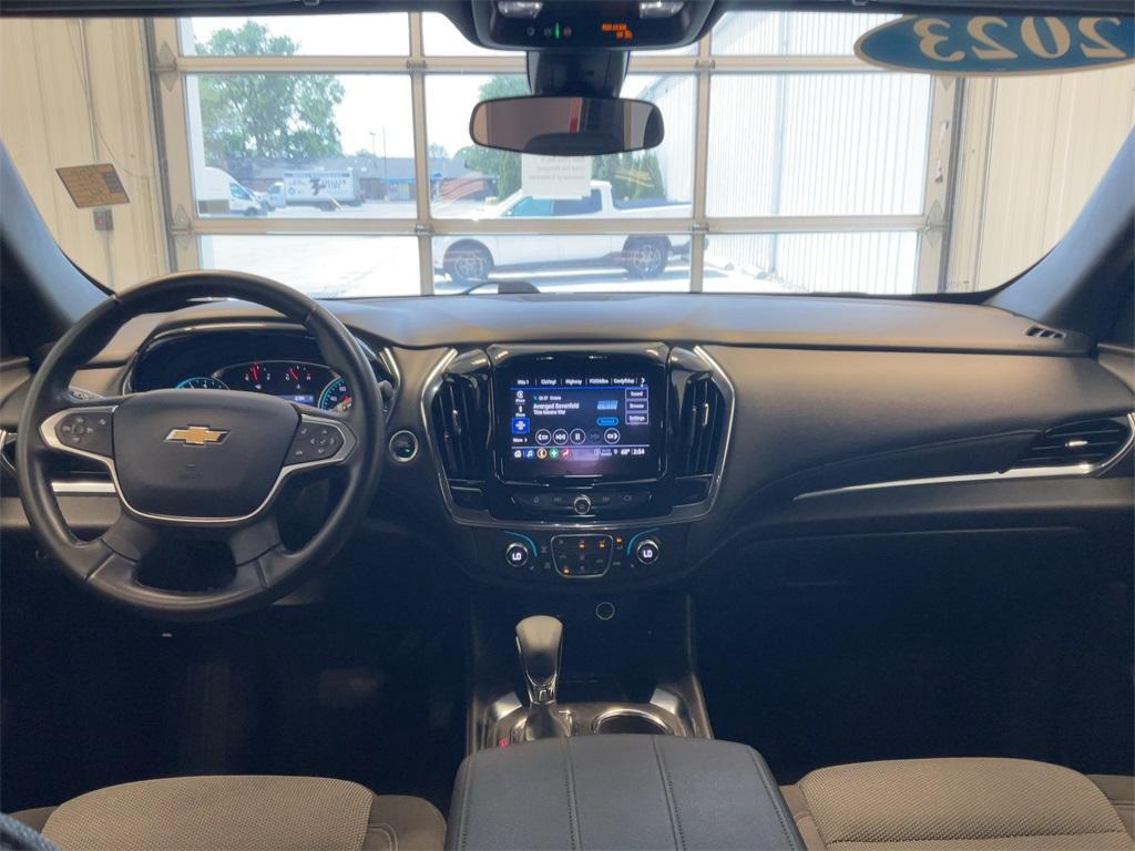 used 2023 Chevrolet Traverse car, priced at $27,800