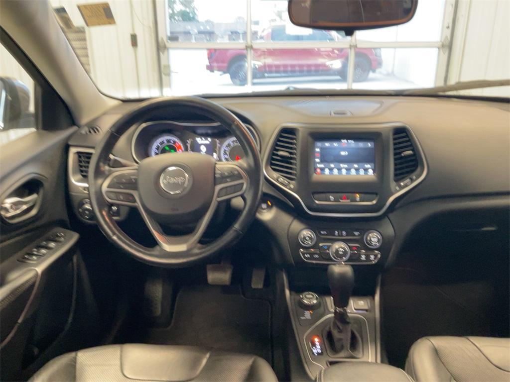 used 2021 Jeep Cherokee car, priced at $19,555
