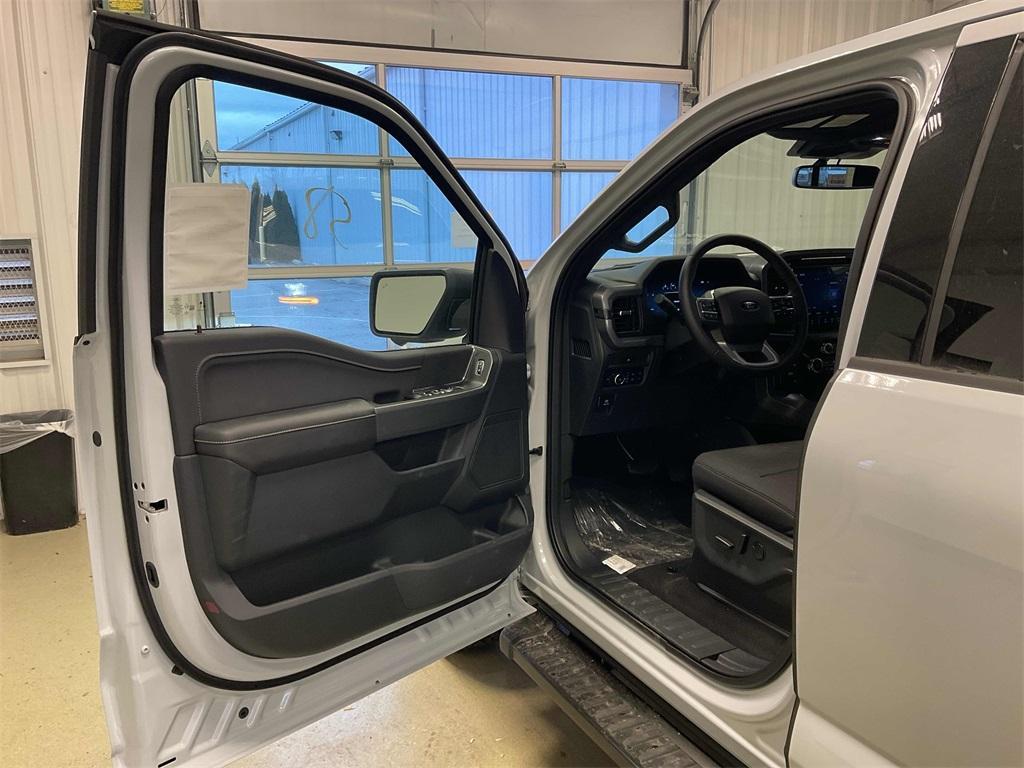 new 2025 Ford F-150 car, priced at $53,964