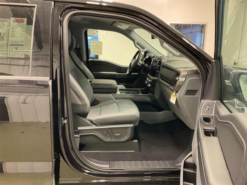 new 2024 Ford F-150 car, priced at $55,373