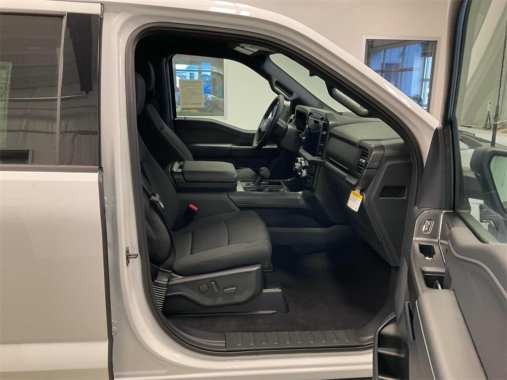 new 2024 Ford F-150 car, priced at $57,727