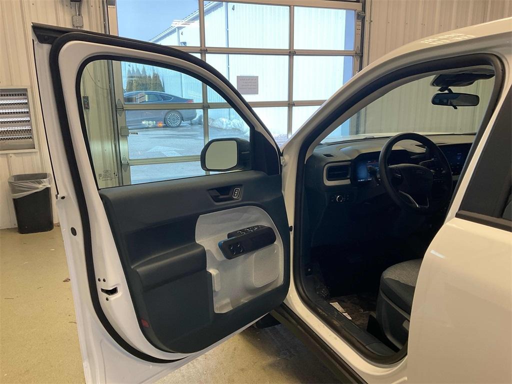 new 2025 Ford Maverick car, priced at $31,300