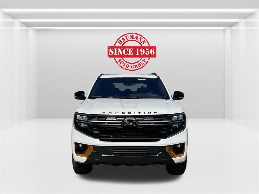 new 2025 Ford Expedition car, priced at $80,371