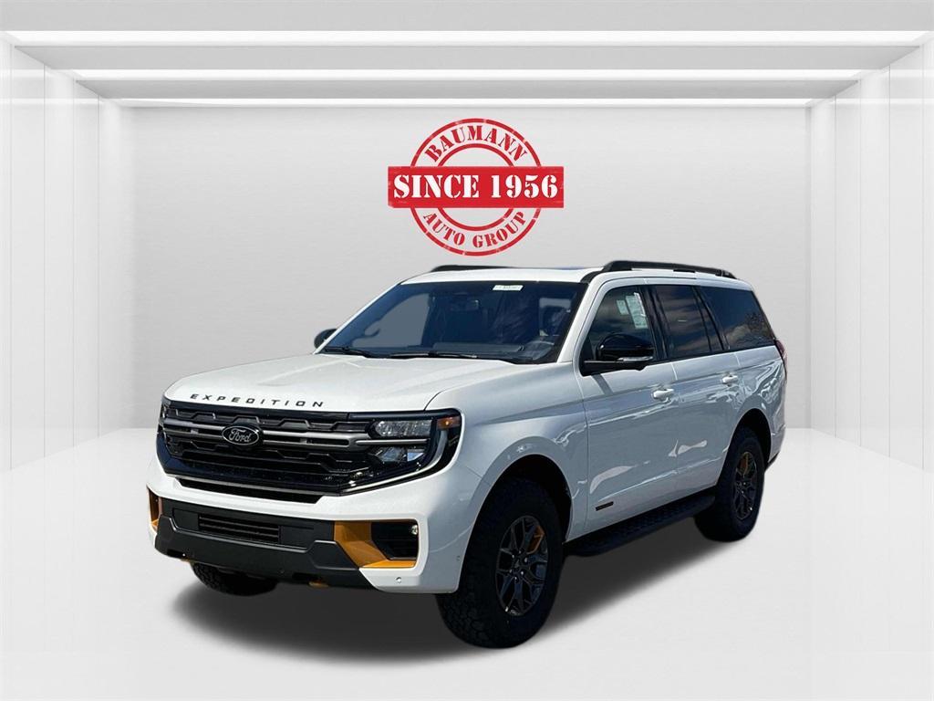 new 2025 Ford Expedition car, priced at $80,371