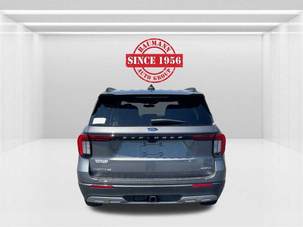 new 2025 Ford Explorer car, priced at $45,132