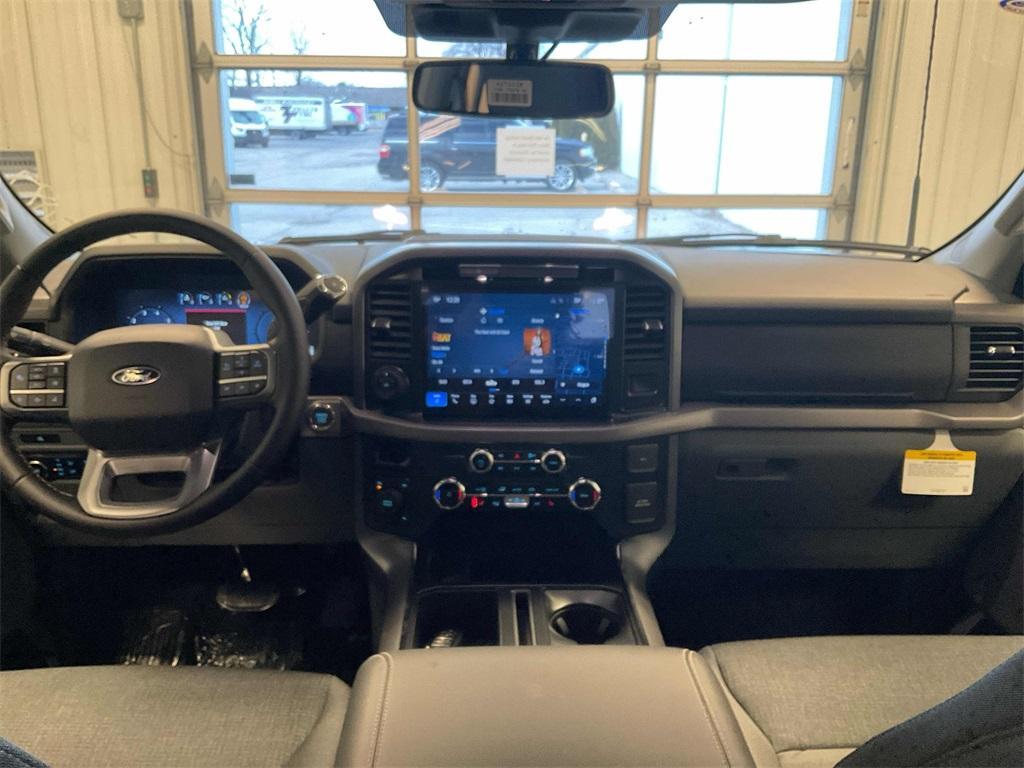new 2025 Ford F-150 car, priced at $54,663