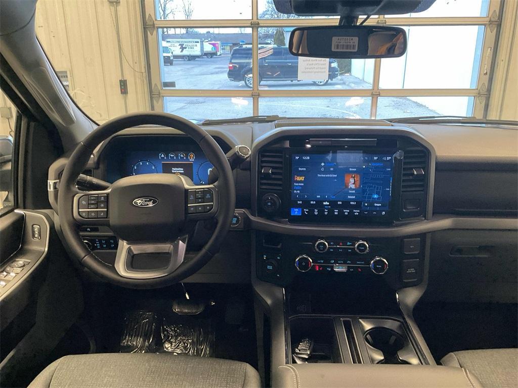 new 2025 Ford F-150 car, priced at $54,663
