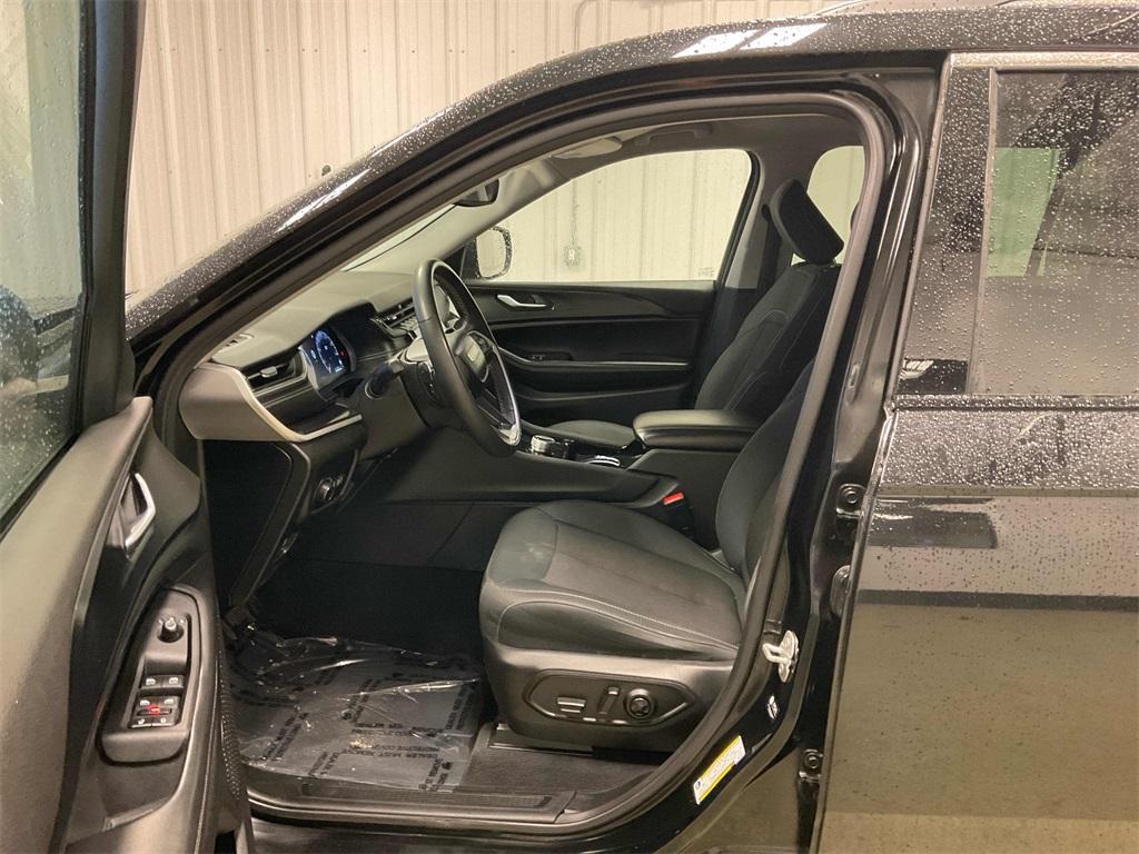used 2023 Jeep Grand Cherokee L car, priced at $30,000