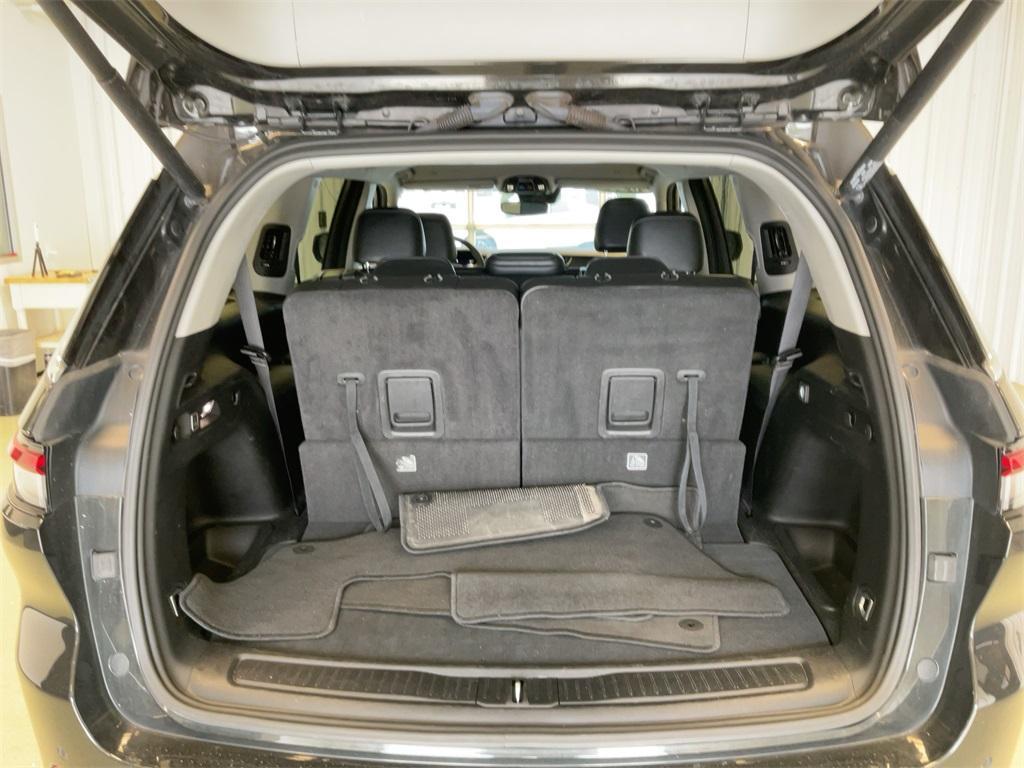 used 2023 Jeep Grand Cherokee L car, priced at $28,511