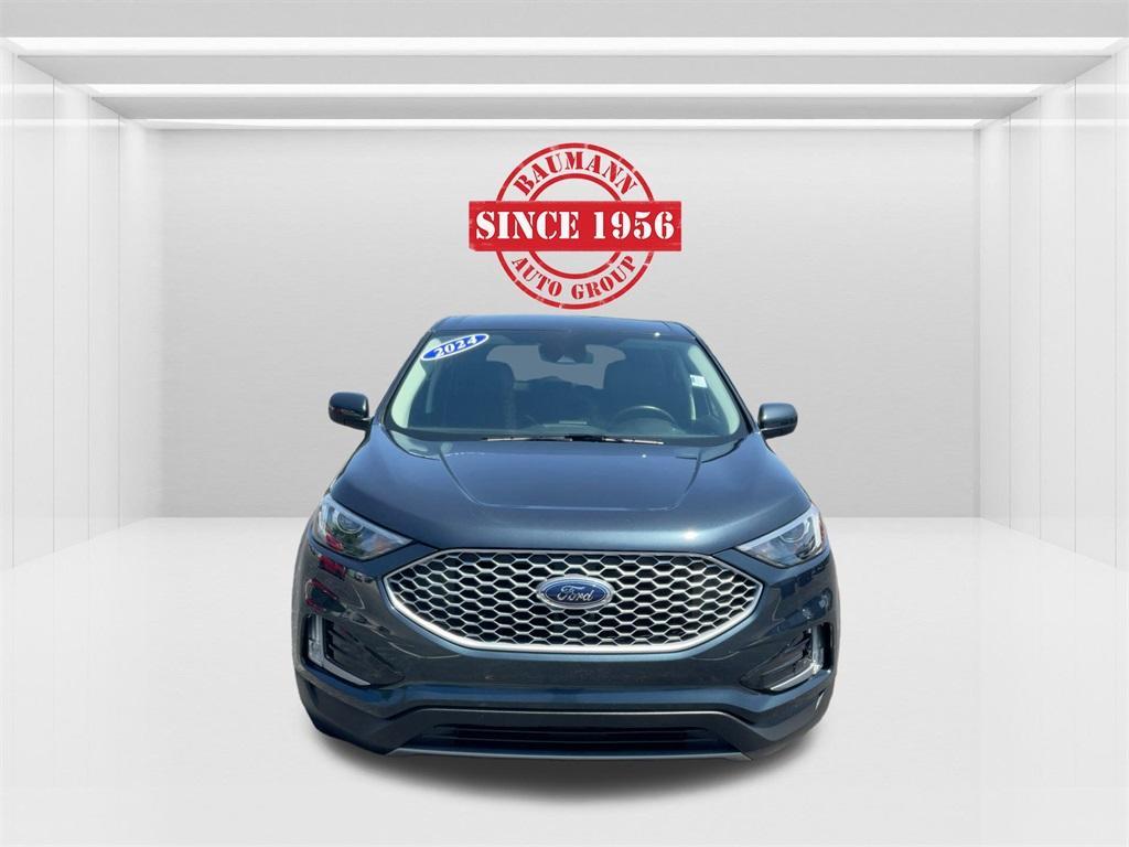 used 2024 Ford Edge car, priced at $28,995